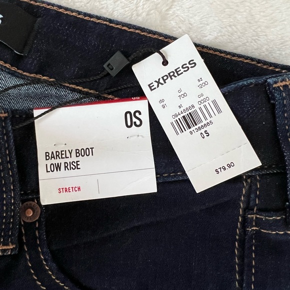 Express jeans with tags never worn - Picture 4 of 5